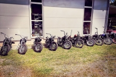 Uhl Customs