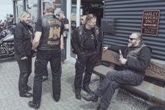 Uhl Customs