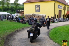 p1350458